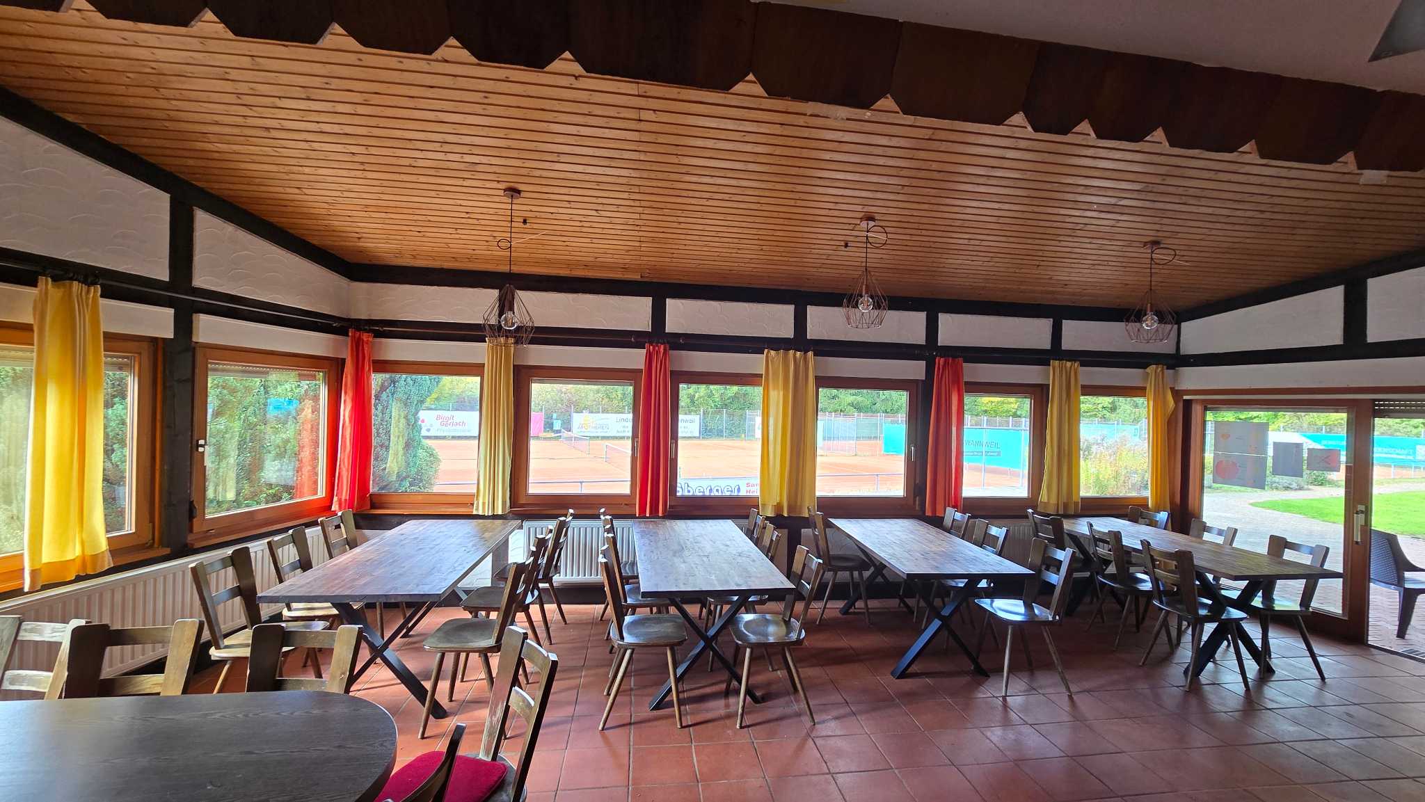 Innenansicht Vereinsheim des TC Wannweil