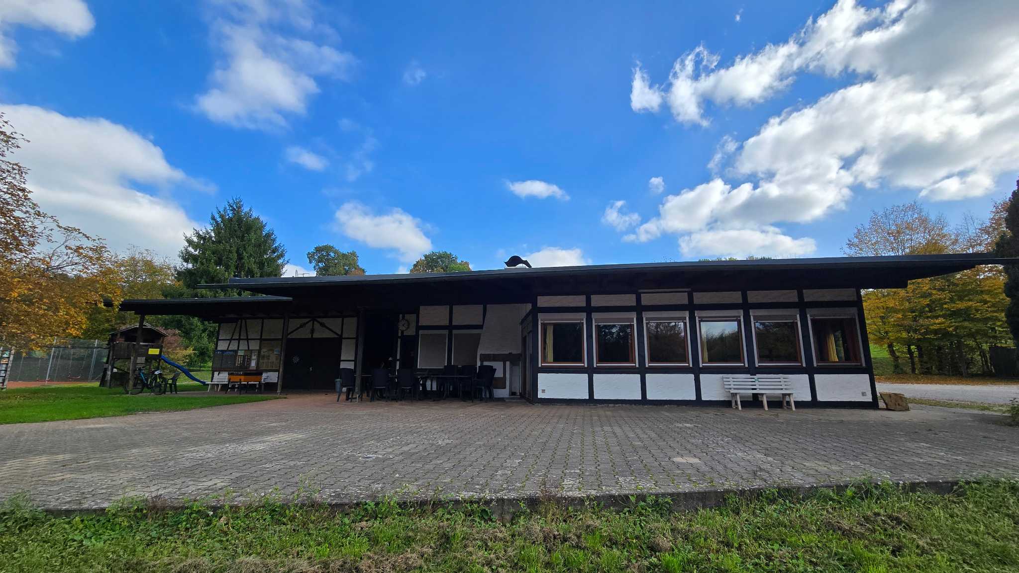 Innenansicht Vereinsheim des TC Wannweil