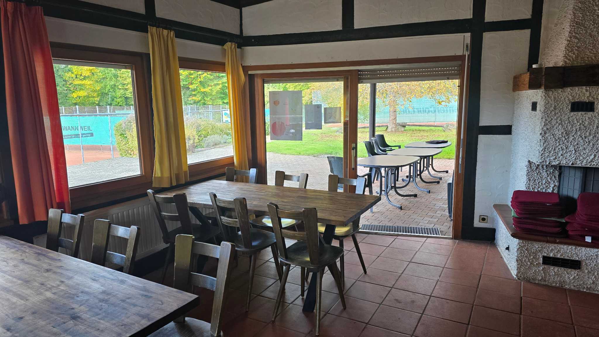 Innenansicht des Clubhaus des TC Wannweil